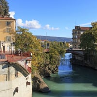 Pros-and-Cons-of-Living-in-Italy