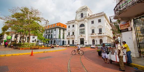 Moving to Panama - 9 Important Tips about Healthcare and Health Insurance in Panama