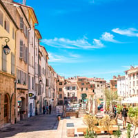 4-Reasons-Expats-Buy-Property-in-Provence