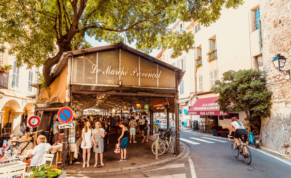 Public Transportation in Antibes