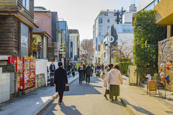 Expats in Omotesando