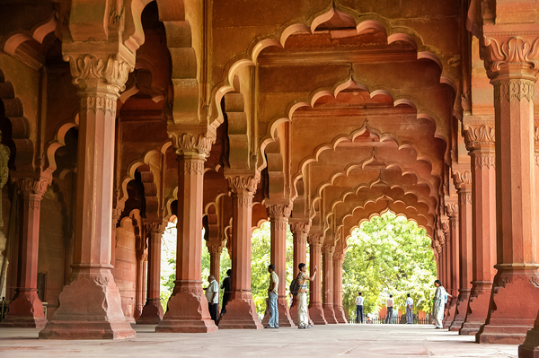 Experience New Delhi - The Essential Guide to New Delhi