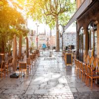 Bordeaux vs. Lyon: Which City Fits You Better? 