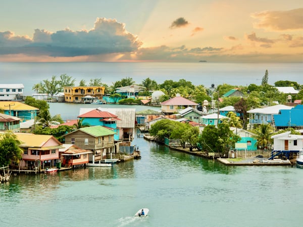 6-Best-Places-to-Live-in-Honduras