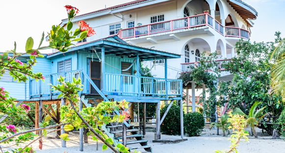 10-Best-Places-for-Families-to-Live-in-Belize
