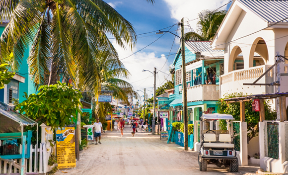 Pros-and-Cons-of-Living-in-Belize