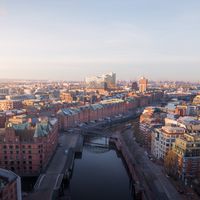 Pros & Cons of Living in Hamburg