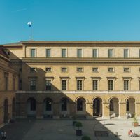 Best Bookstores and Libraries in Munich