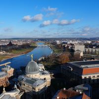 Best Bookstores and Libraries in Dresden