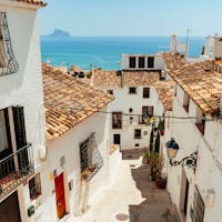 Expat Spain: 10 Tips for Living in Spain