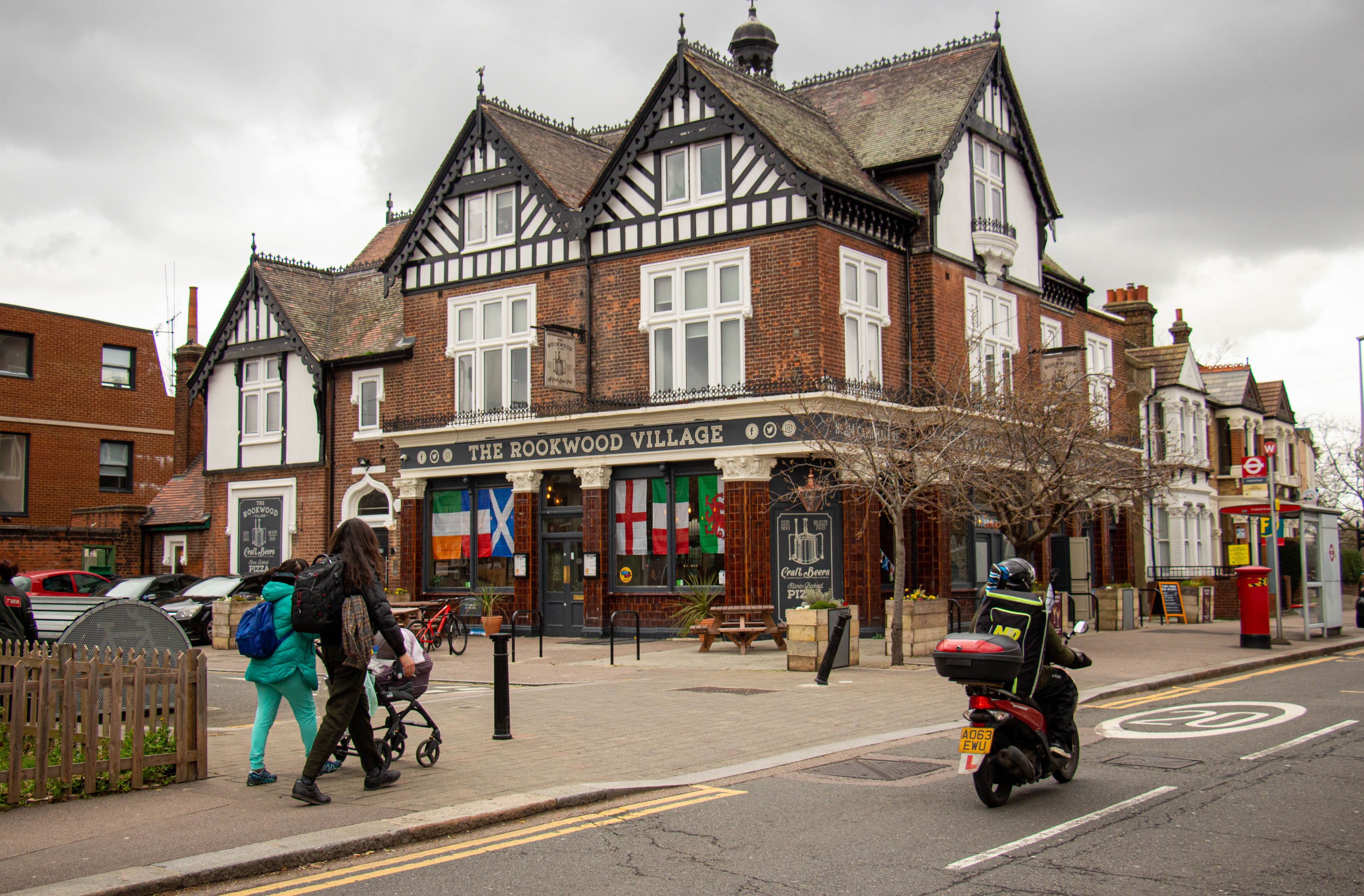 Abbeville Village (London)