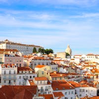 Pros & Cons of Living in Lisbon