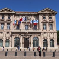 7 Tips for Living in Marseille